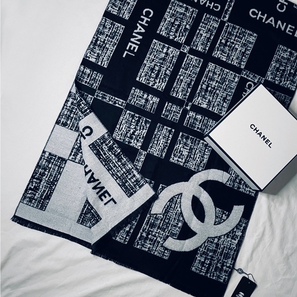 CHANEL Accessories - CHANEL Black and White Graphic Logo Scarf